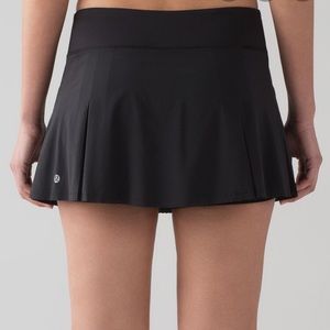 Size 4 lululemon skirt